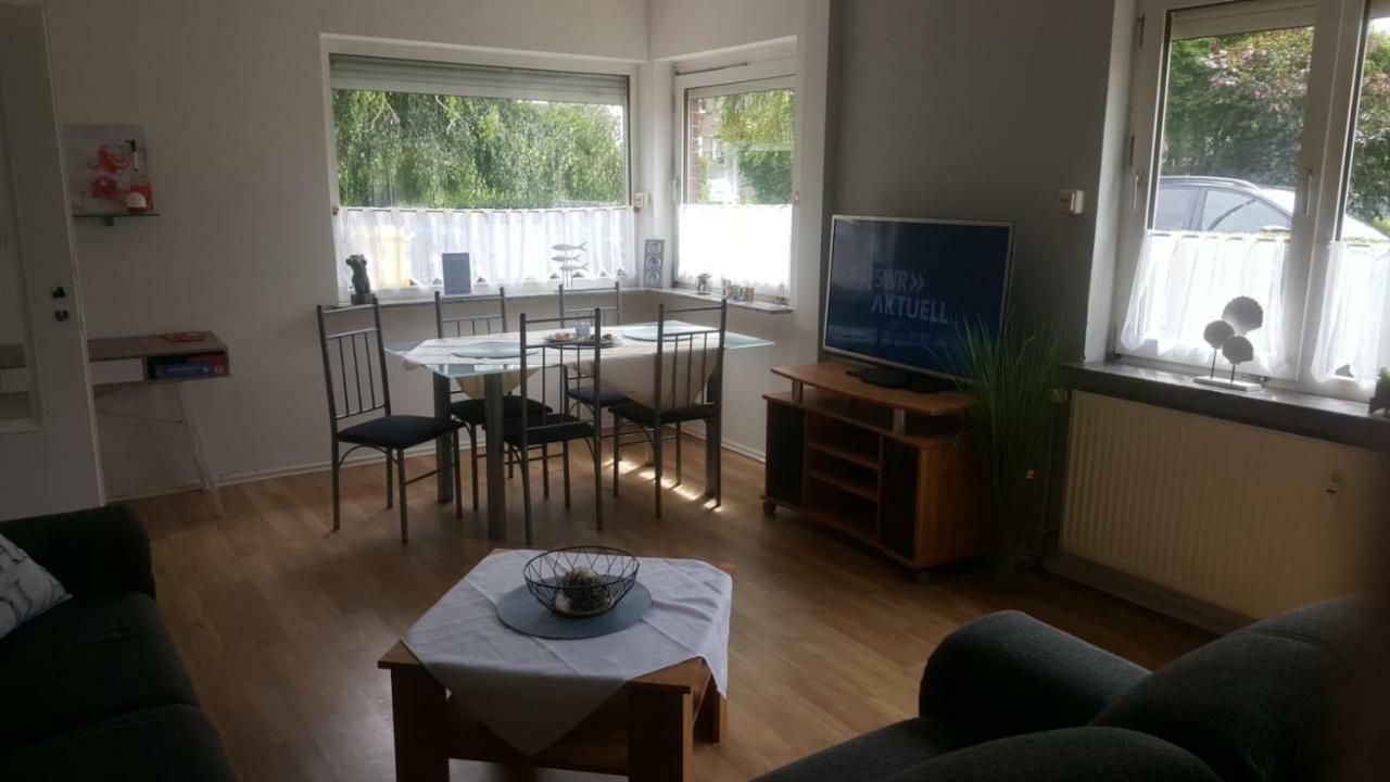 Haus Hoelderlin Wilhelmshaven Buitenkant foto